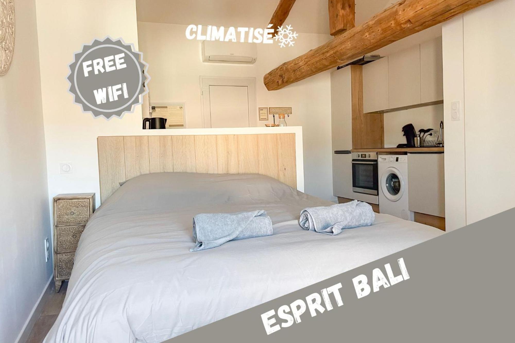 Esprit Bali Apartment Montbrison Exterior foto